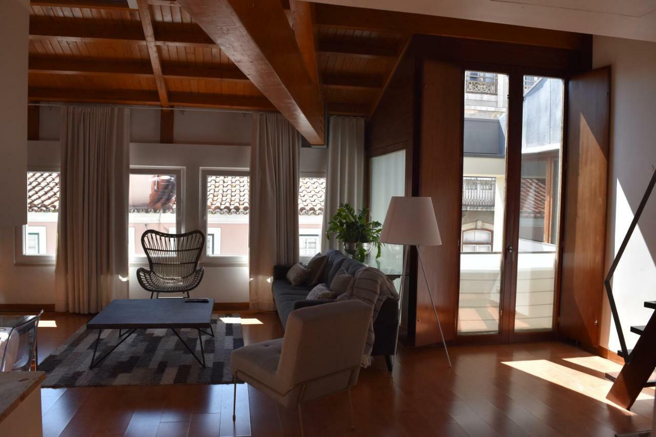 Architect-Designed Loft In A Historic Hilltop Neighborhood Lissabon Exterior foto